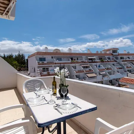 Floritas 20 - Two Bed Apartament Playa de las Americas (Tenerife)